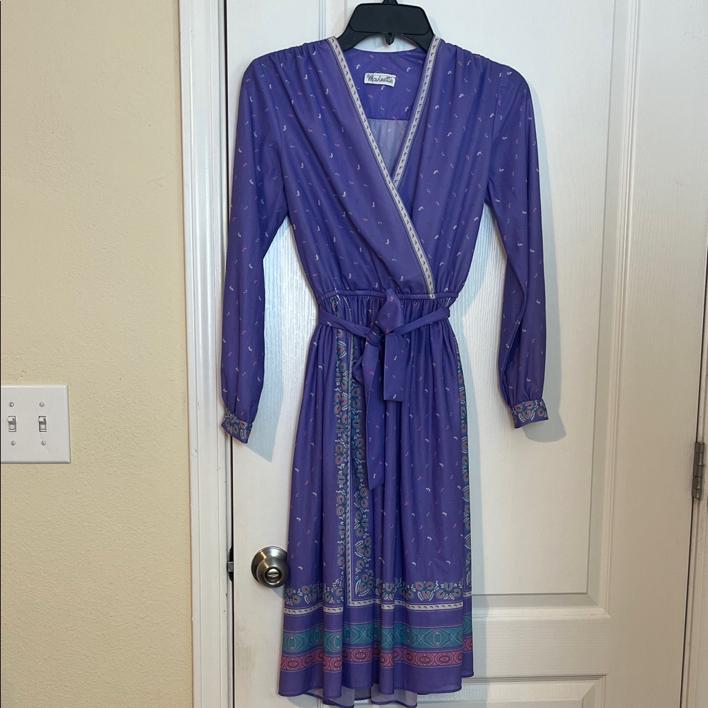 Vintage 1970s Shift Dress